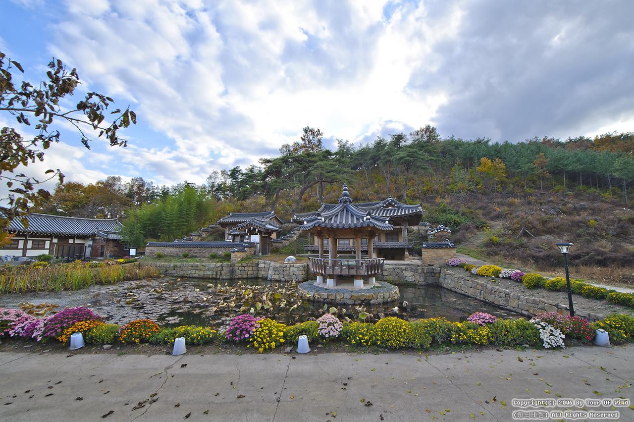 Gwiae Traditional House Yeongcheon Bagian luar foto